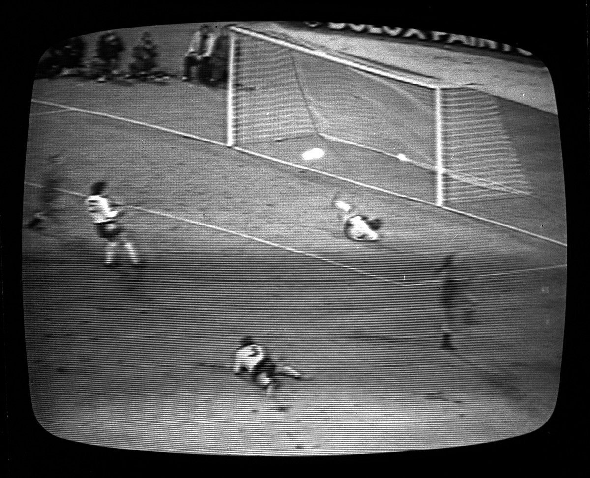 Jan Domarski strzela słynnego gola na Wembley