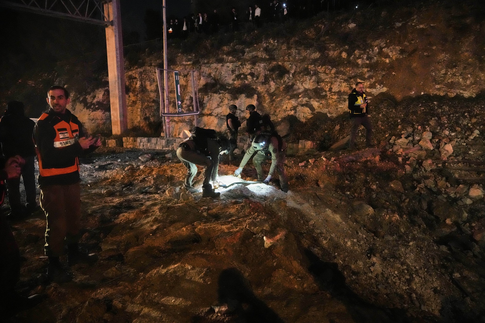 Raketa odpálená z Iránu zasiahla Jeruzalem. 