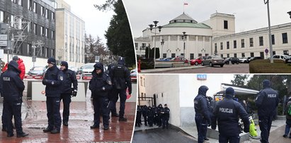 Tłum policjantów na Wiejskiej. Sejm szykuje się na przybycie Wąsika i Kamińskiego [WIDEO]