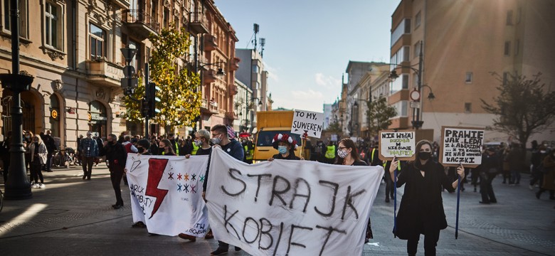 Starosta PiS chce wysłać protestujących do meczetów? "Wyszliby bez głów" [WIDEO]