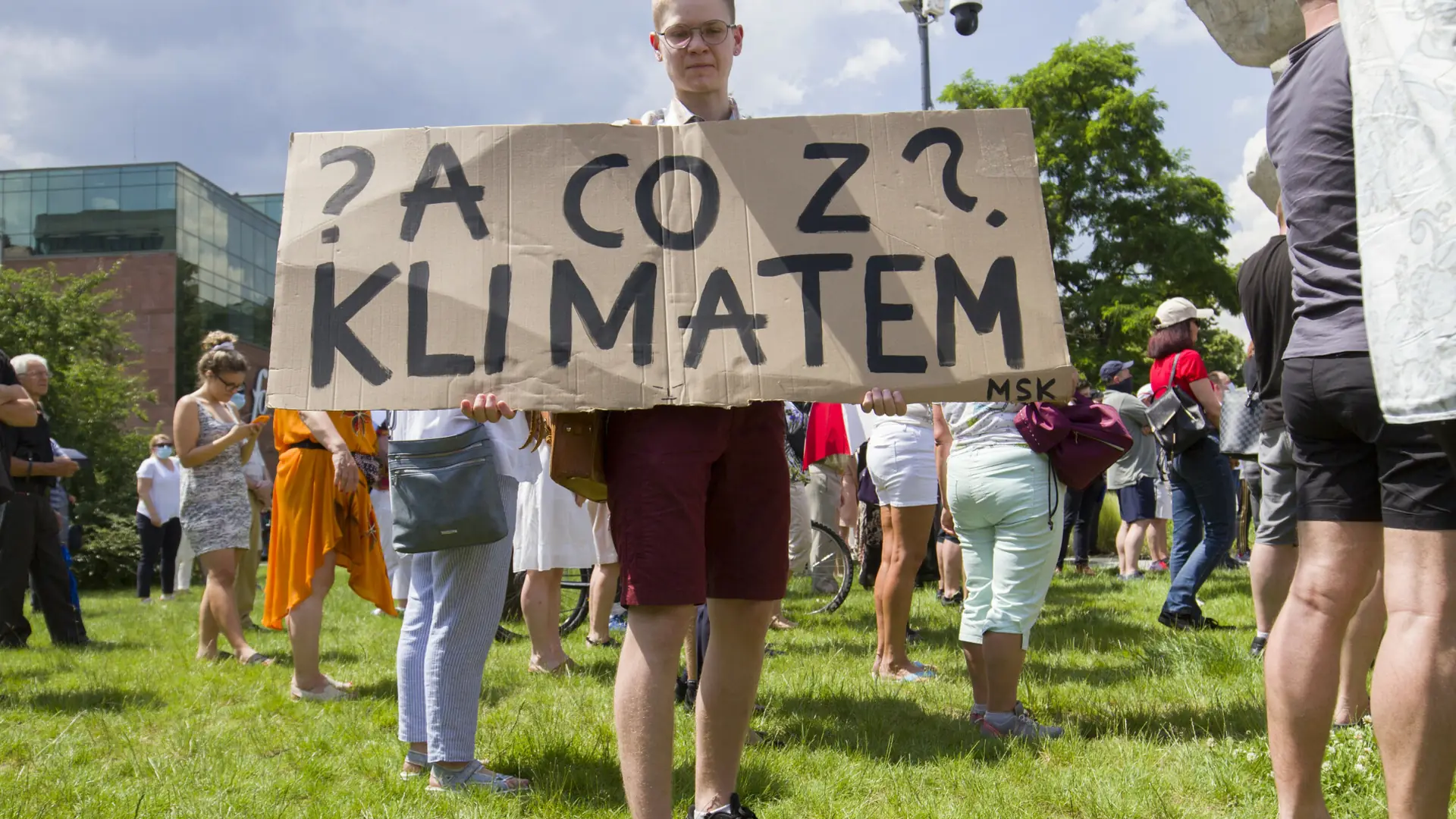 16-latkowi grozi poprawczak za udział w strajku klimatycznym. "Dalej będę wychodził na ulicę"