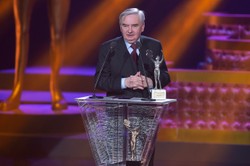 "Jeden z dziesięciu" znika z anteny? Osobliwe pożegnanie Sznuka i oświadczenie TVP