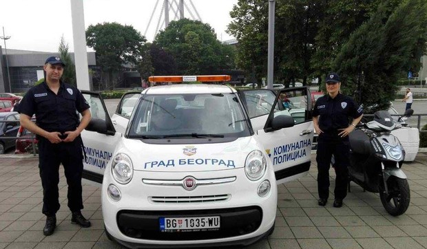 Komunalci auto fiat 500 L