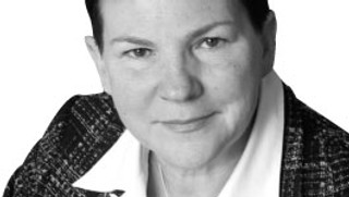 Jakie rozwiązania uniemożliwiają gminom efektywne zarządzanie mieszkaniami