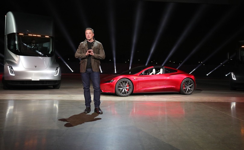 Tesla Semi i Roadster