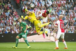 Liga Mistrzów. Piękny gol Arkadiusza Milika, ale Ajax przegrał i odpadł. WIDEO