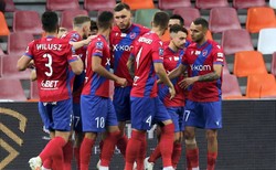 Ekstraklasa: Trzy karne w jednej połowie pognębiły "Górali"