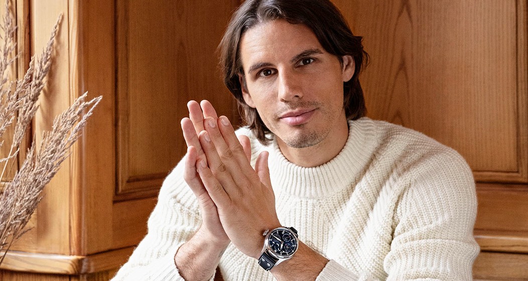 Yann Sommer, seit 2018 Markenbotschafter von IWC, trägt die neue Big Pilot’s Watch Perpetual Calendar.