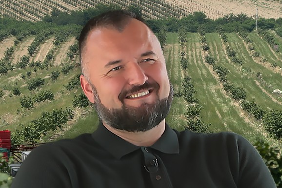 (VIDEO) MILAN MAČVAN ZAMENIO KOŠARKAŠKI TEREN VOĆNJACIMA I NAPRAVIO OZBILJAN BIZNIS: Danas obrađuje 85 hektara zemlje i ima plan za razvoj srpske poljoprivrede