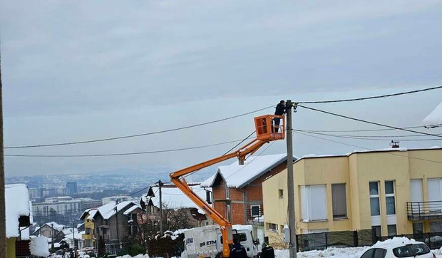 kvar-struja-dalekovod-foto-sara-kristina-lukic-ringier-1-872x610