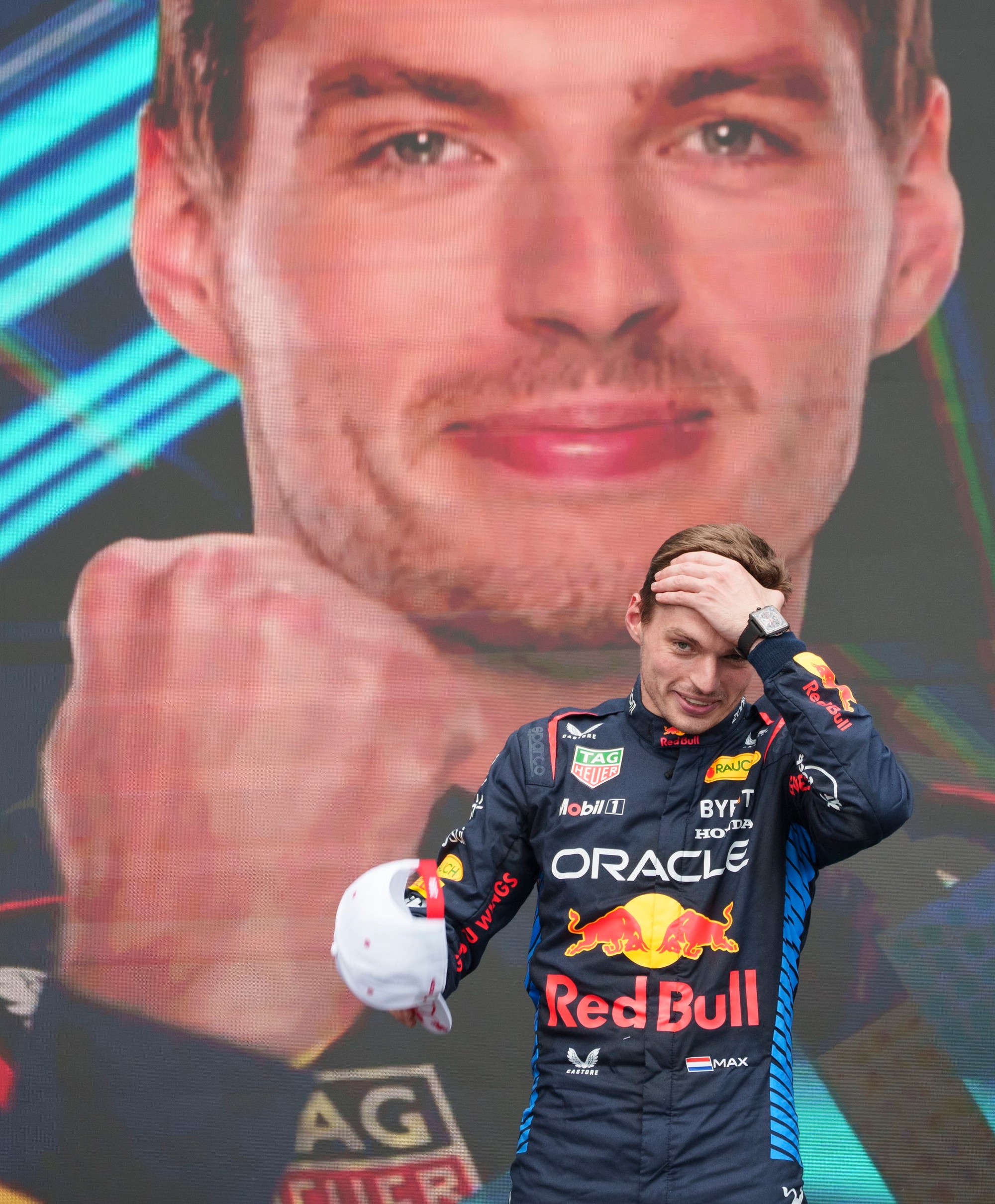 Veľká cena Kanady 2024: Holandský jazdec Max Verstappen (Red Bull) sa teší z výhry.