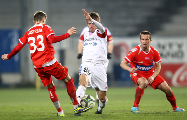 Górnik pokonał Widzew i zrównał się punktami z Legią