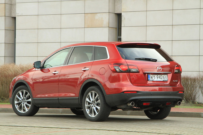 Mazda CX-9 - SUV na rodzinne podróże