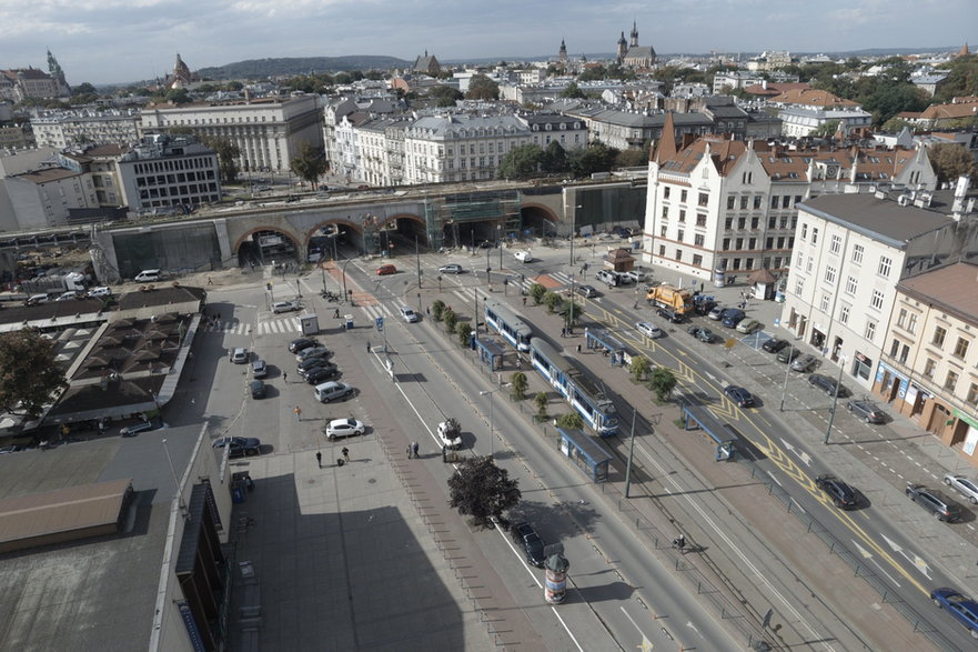 Zielona rewolucja w Krakowie. Tak teraz wygląda plac i ulica obok Hali Targowej