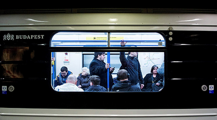 Egy 20 éves fiú halt meg, miután az M3-as metró elgázolta/Fotó: MTI Fotó: Balogh Zoltán