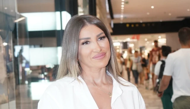 DALILA DRAGOJEVIĆ PRE OPERACIJA Ovako je izgledala dok je stajala rame uz rame sa poznatim glumcem