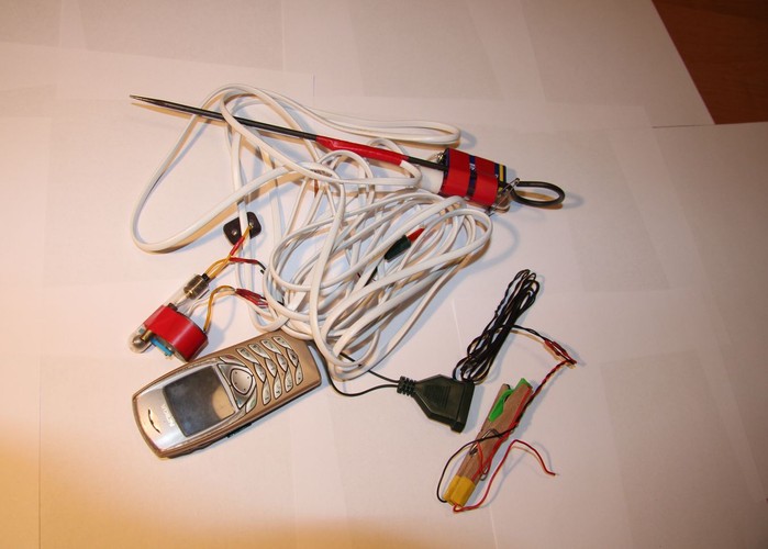 Materiały znalezione przy Brunonie K.