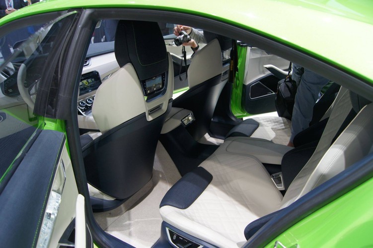 Skoda visionC została okrzyknięta zapowiedzią nowej generacji skody superb