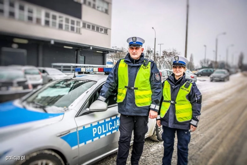 Kamery na mundurach policjantów