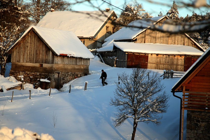 Zavejana sela u Grahovu