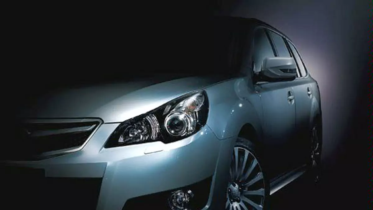 Subaru Legacy Wagon: nowe kombi stopniowo się odsłania