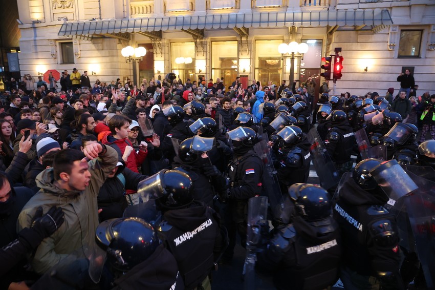Protest ispred Rektorata