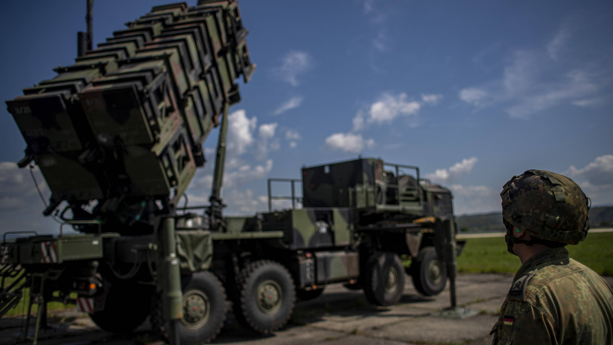 Zgodnie z aktualnymi planami Bundeswehry do czerwca niemiecki system obrony powietrznej Patriot zostanie wycofany z terytorium Polski. — O planach poinformowano kraje — powiedział rzecznik niemieckiego ministerstwa obrony, cytowany w piątek przez grupę medialną Funke.