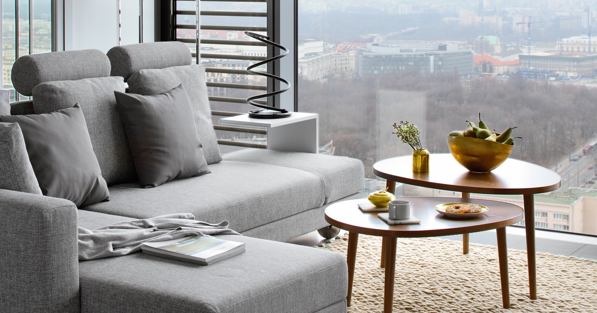 Nowoczesne domy z przeszklonymi ścianami. Jak wykorzystać ich potencjał