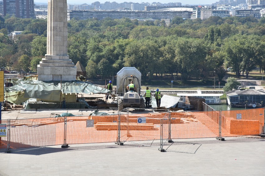 Misterija i ispod platoa kod "Pobednika"