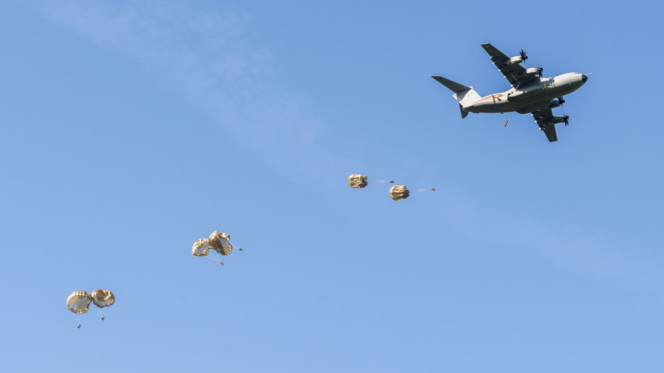 Operacja Thunder Lynx. Desant francuskich żołnierzy w Estonii