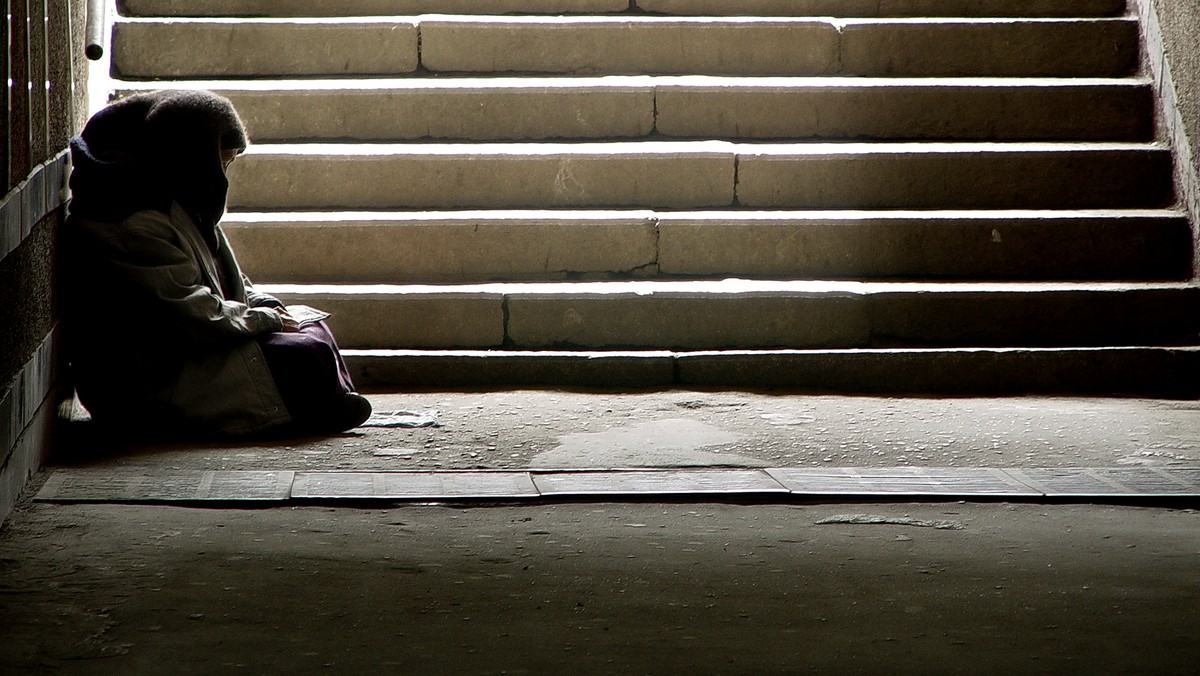 W Londynie działa nowe centrum dla bezdomnych, gdzie jedna trzecia potrzebujących to Polacy. Teraz w prosty sposób można wesprzeć ludzi, którzy często z dnia na dzień tracą dach nad głową.