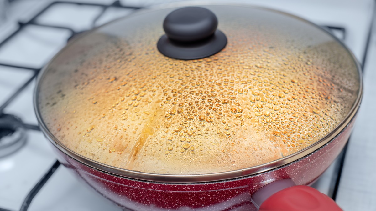 Kako skinuti masnoću sa staklenih poklopaca za samo 2 minuta