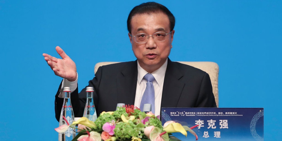 Premier Li Keqiang apeluje o lepsze stymulowanie gospodarki Chin, wykorzystując dostępne narzędzia. Pekin i Waszyngton negocjują pierwszą fazę porozumienia, które może zakończyć trwającą od 16 miesięcy wojnę handlową.