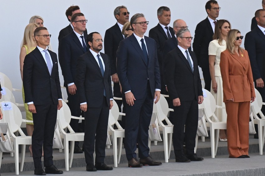 Aleksandar Vučić na paradi u Francuskoj