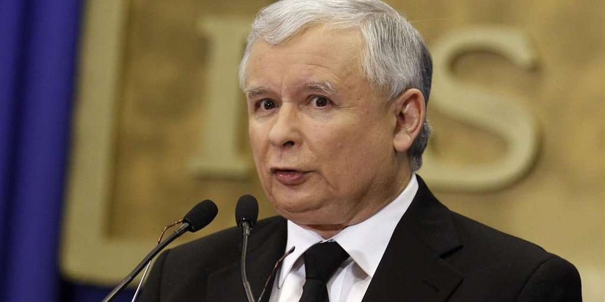 Migalski bardzo ostro o Kaczyńskim: Po katastrofie...