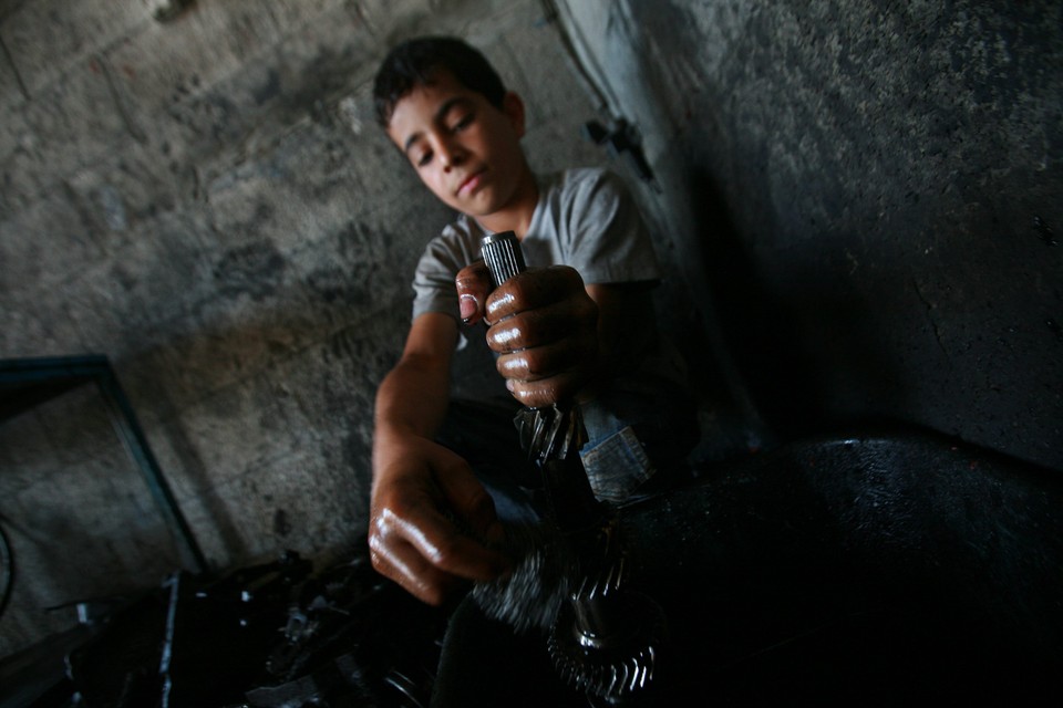 MIDEAST PALESTINIANS FEATURE PACKAGE CHILD LABOR