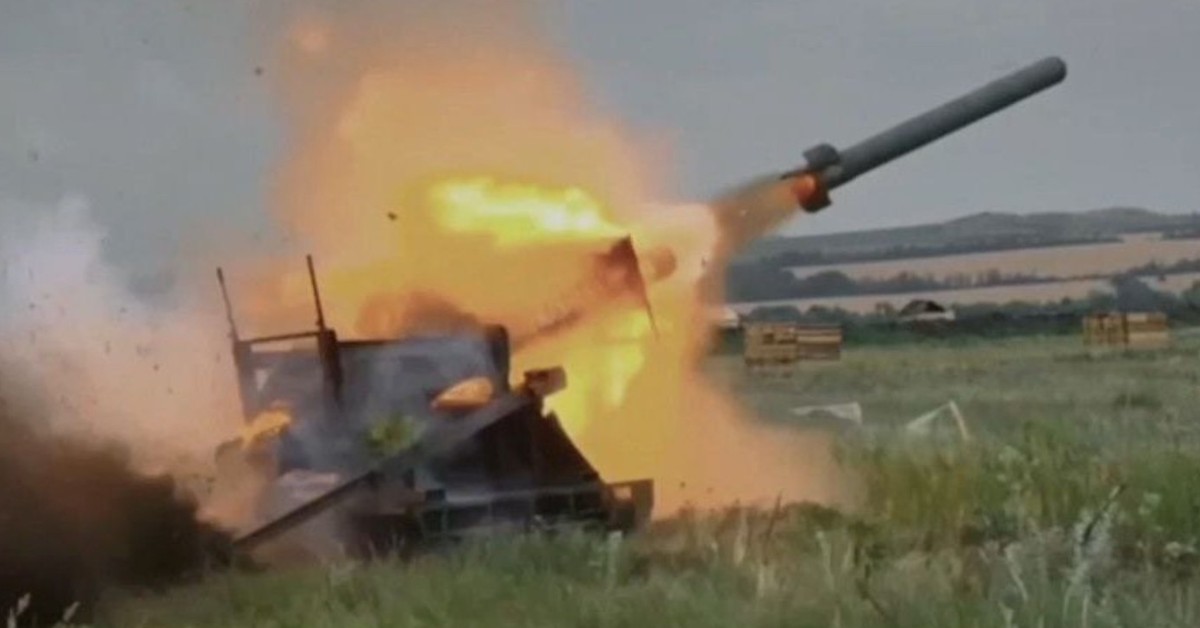 Potężne salwy z ukrycia. Rosja testuje nowego drona na starym patencie