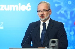Szczepienie przypominające przeciw COVID-19 dla dzieci w wieku 5-11 lat. Niedzielski podał termin