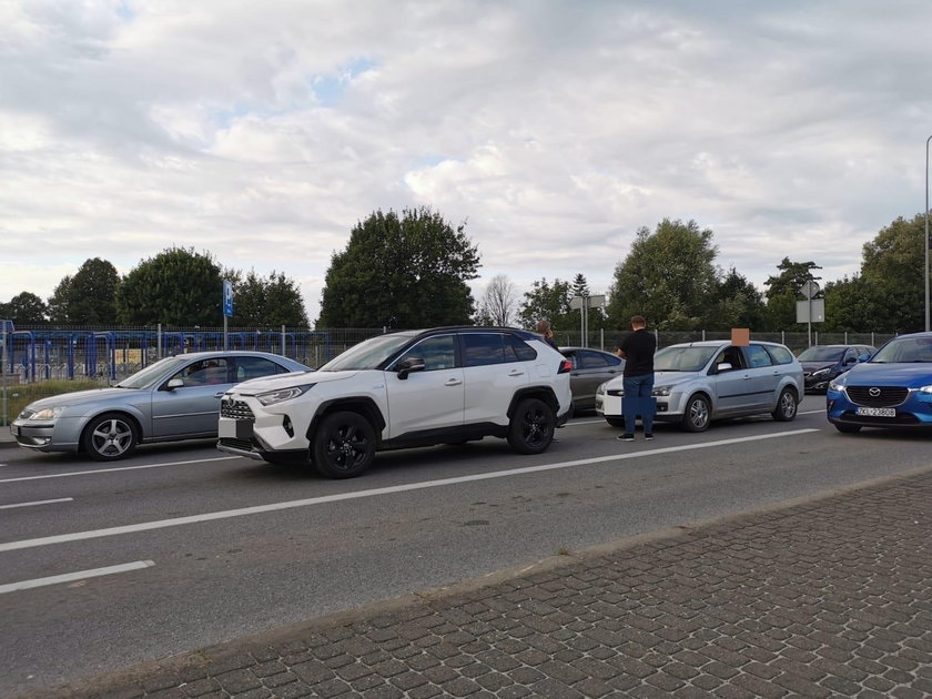 Poseł PO miał wypadek. Wjechał w niego pijany kierowca