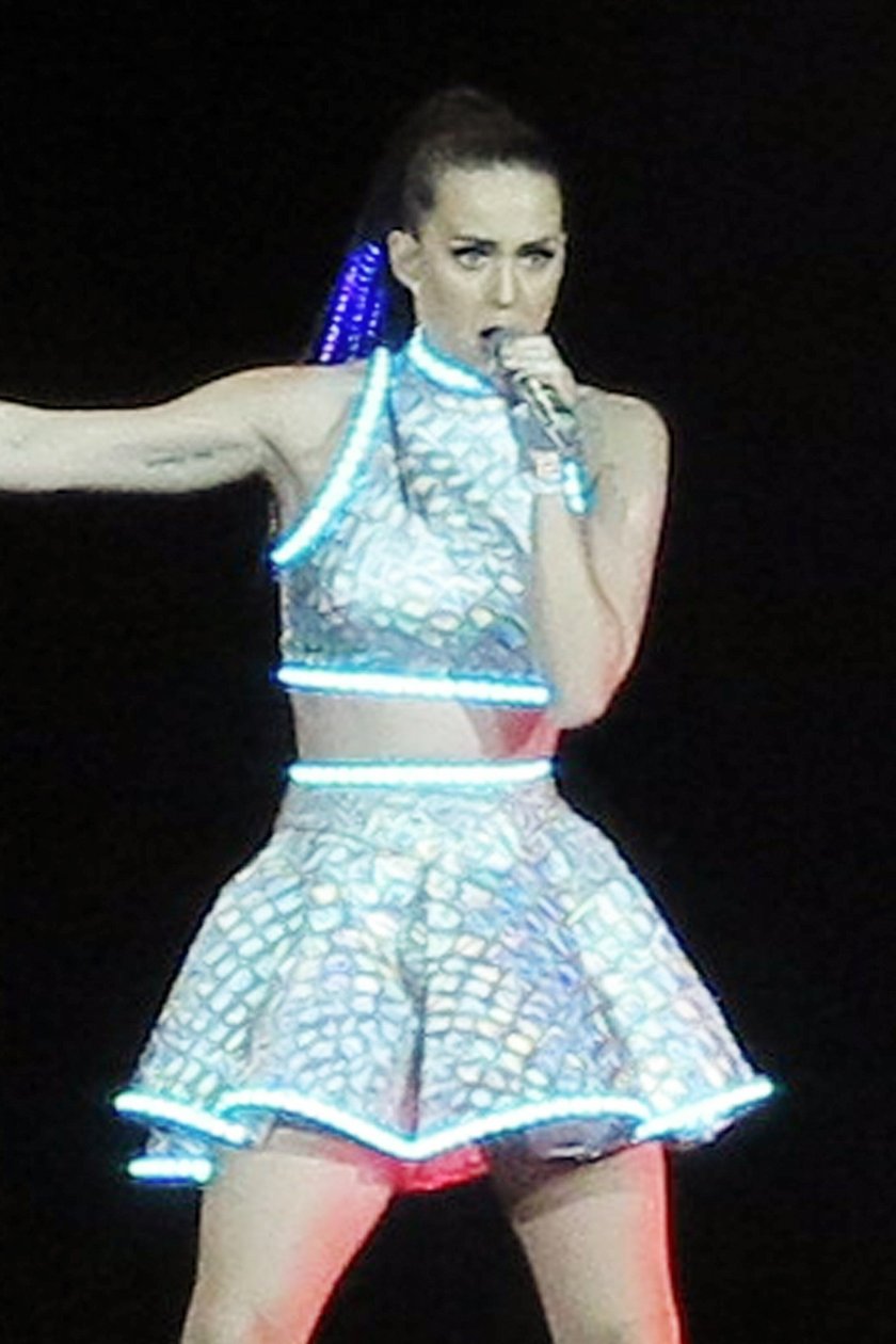 Katy Perry w strojach Cavallego