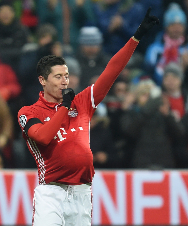 Miłość w blasku fleszy: Anna i Robert Lewandowscy. Poznajcie historię ich miłości!