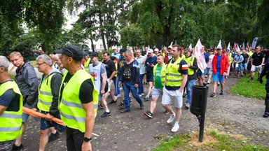 Przedwyborcze napięcie rośnie. Szykuje się fala jesiennych protestów