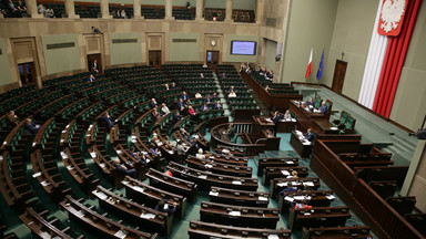 Sejmowe komisje bez poprawek do noweli ws. subwencji na sześciolatki