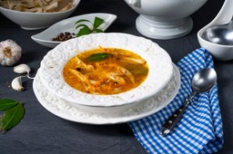 pyszny obiad na piątek. podajemy przepis, ty gotujesz. gęste i pożywne flaczki z boczniaków