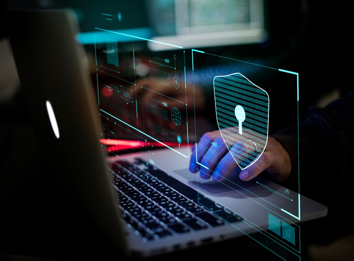 Cyberbezpieczeństwo w Polsce. Ilu Polaków padło ofiarami przestępców? [RAPORT]