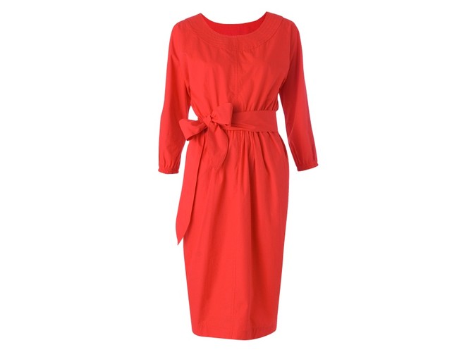 Modne spódniczki i sukienki z kolekcji Mango - wiosna 2011