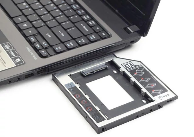 Dyski HDD i SSD - jak zamontować dwa dyski w laptopie