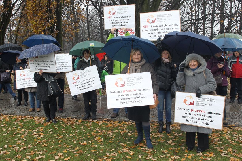 Protestowali przeciw reformie PiS