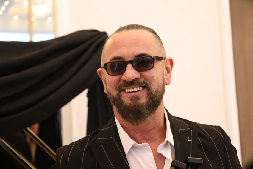 Punoletstvo sina Borka Radivojevića