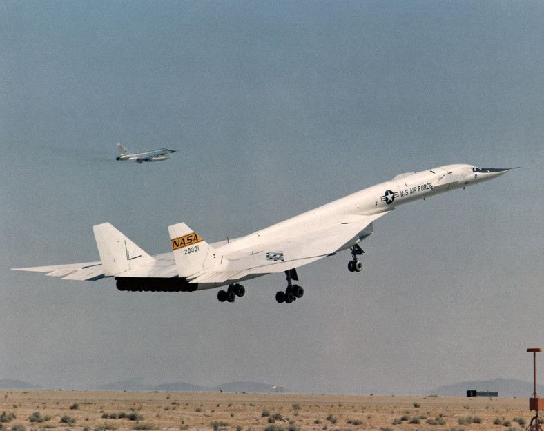 XB-70 Valkyrie